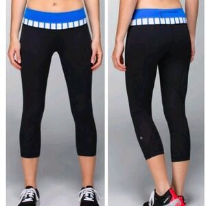 Lululemon Black Flare Yoga‎ Pants Crop Cropped Athletic Workout Leggings Size 4
